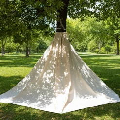 Baum-Tipi - Gemütlichkeit und Abenteuer mitten in der Natur