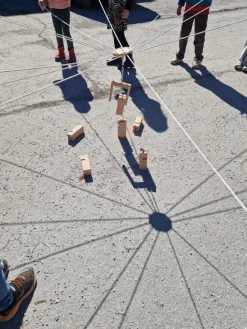 Fröbelturm - Im Team zusammenarbeiten ab 6 Jahren