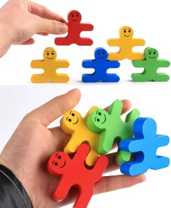 Holzspiel: Figuren stapeln
