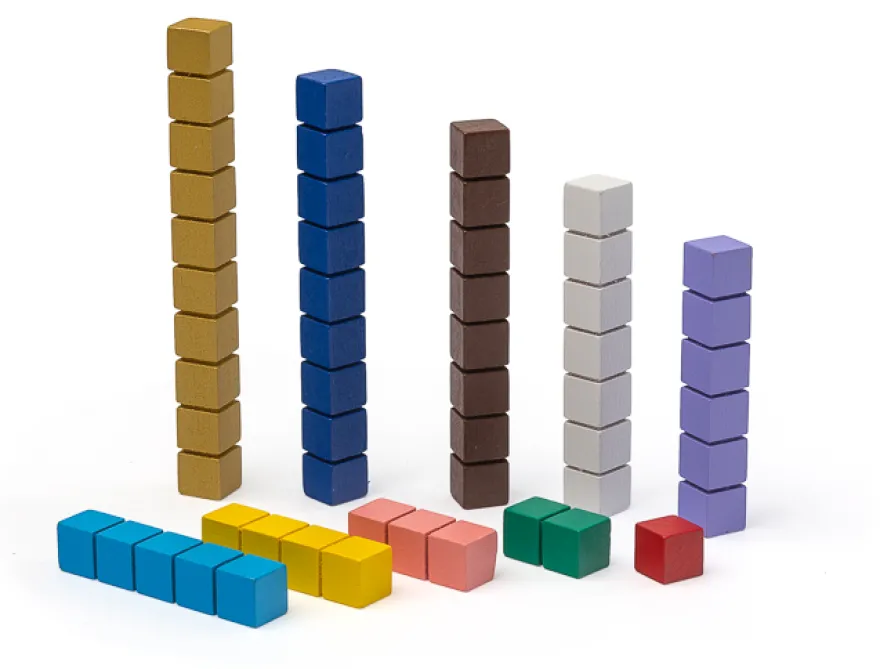 Montessori Rechenstäbchen mit Rillen aus Holz in den Montessori-Farben